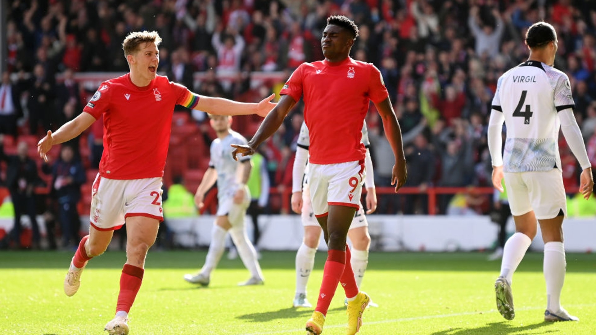 服务质量还 服务质量还